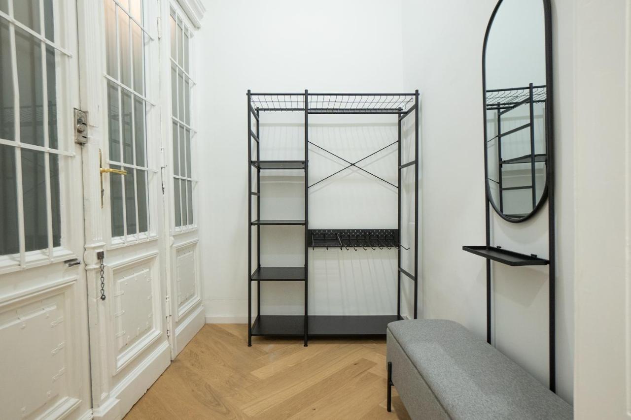 Spacious 110М2 Flat In The City Center Viena Exterior foto