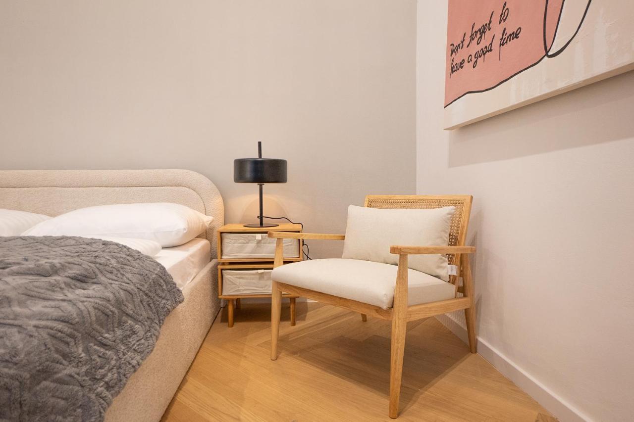 Spacious 110М2 Flat In The City Center Viena Exterior foto